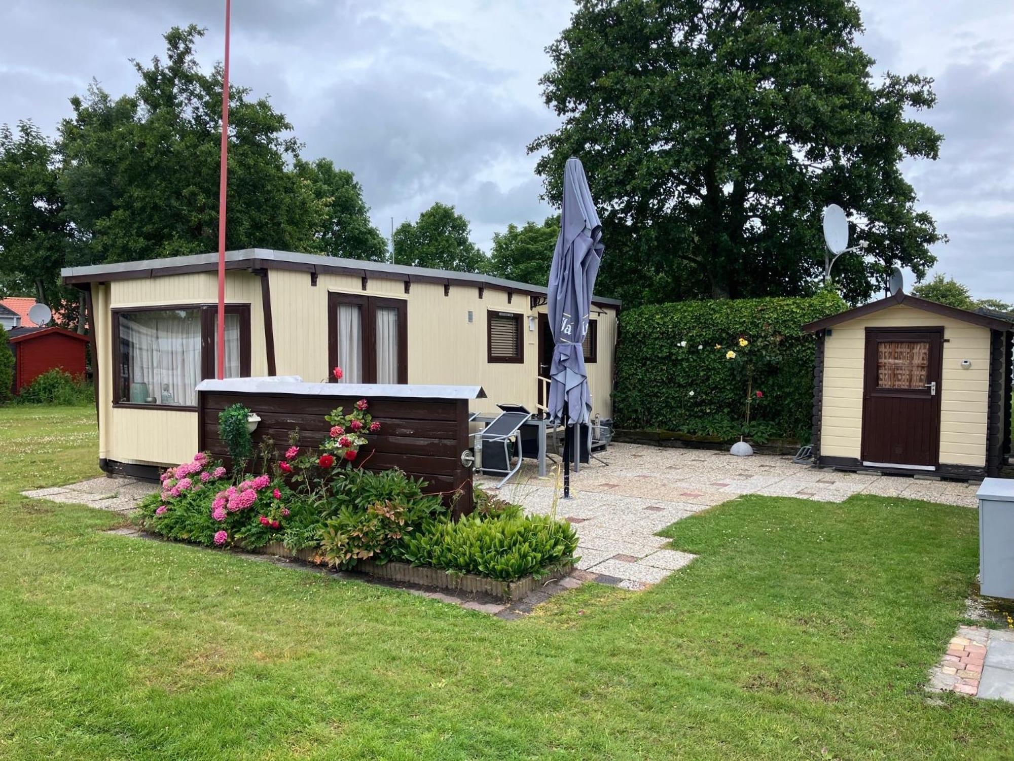 Tiny House Cc4 - It Soal Workum Villa Exteriör bild